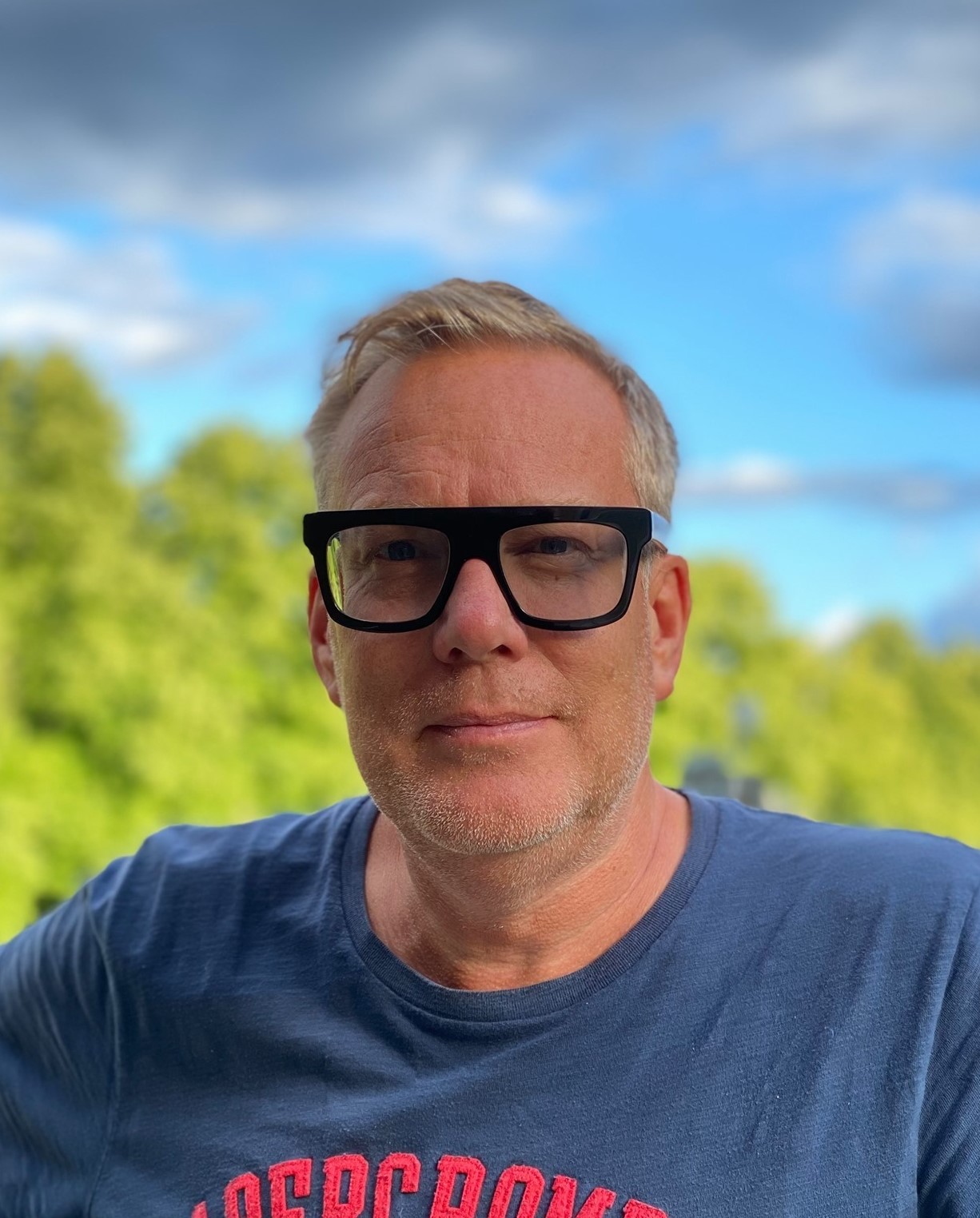 a man wearing glasses